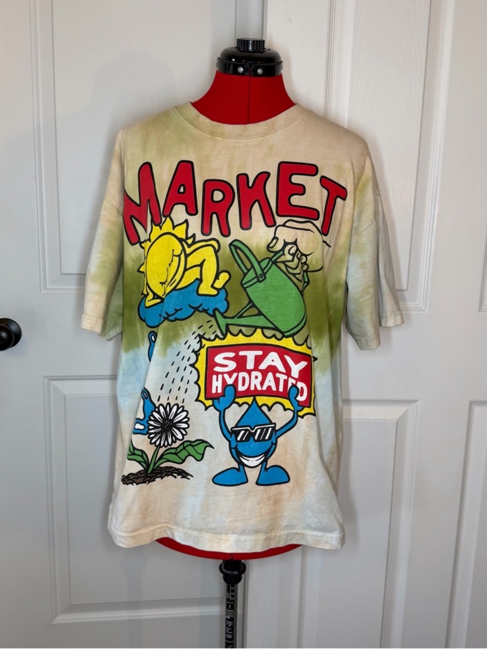 Market "Stay Hydrated" Short Sleeve Tie Dye Tee Shirt Mens Large